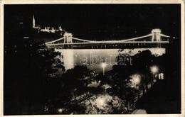 ** T2/T3 Budapest, Lánchíd Kivilágítva, éjszaka, Photo (ragasztónyom / Gluemark) - Non Classés