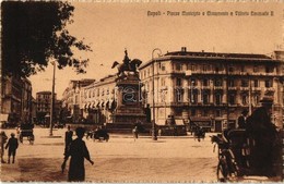 ** T1 Naples, Napoli; Piazza Municipio, Monumento A Vittorio Emanuele II / Square, Monument, Automobile - Non Classés