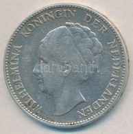 Hollandia 1929. 1G Ag 'I. Vilma' T:2
Netherlands 1929. 1 Gulden Ag 'Wilhelmina I' C:XF
Krause KM#161.1 - Ohne Zuordnung