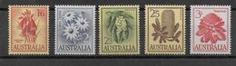 AUSTRALIA - 1959 - YVERT 256/259 ** MNH - COTE = 24.5 EUR. - FLORE - Mint Stamps