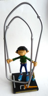 FIGURINE HACHETTE EN RESINE GASTON LES INVENTIONS TROMBONE GEANT N°04 2007 - Figuren - Kunststoff