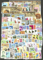 CHINA - TAIWAN: Envelope With SEVERAL HUNDREDS Modern Stamps, All MNH And Of Excellent Quality, Very Thematic, High Cata - Otros & Sin Clasificación