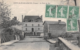 ¤¤   -   SAINT-JEAN-de-SAUVES    -   Le Pont Du Gué   -  ¤¤ - Andere & Zonder Classificatie