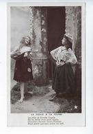 CPA Carte Photo Stebbing La Cigale & La Fourmi Enfant Fillette - Collections, Lots & Séries