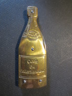 Original Couteau Pliant En Forme De Bouteille De Champagne  - Marque Coccinelle - TBE - - Messer