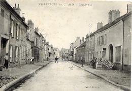 89 VILLENEUVE-LA-GUYARD - Grande Rue - Animée - Garage - Villeneuve-la-Guyard