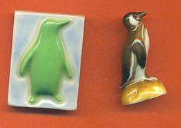 Lot De 2 Feves De La Serie Les Pingouins 1 2002 - Animals