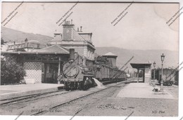 Belle CPA ROYAT (63) : La Gare (arrivée D'une Locomotive) (train) - Royat