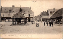 Delcampe - 60 SONGEONS - Place Du Marché - Songeons