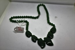 3856 - Collana Di Giada Naturale (serpentino New Jade) Lucidata A Mano. Peso Totale 44 Gr. - Arte Orientale