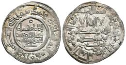 CALIFATO DE CORDOBA. Hisham II. Dirham. 392H. Al-Andalus. Citando A Tamliy En La IA Y `Amir En La IIA. V-549. Ar. 2,86g. - Islámicas