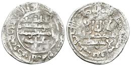 CALIFATO DE CORDOBA. Hisham II. Dirham. 379H. Madinat Fas (Fez). Citando 'Amir. V. 603. Ar. 2,53g. MBC-. Escasa. - Islámicas