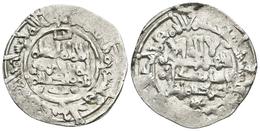 CALIFATO DE CORDOBA. Hisham II. Dirham. 394H. Madinat Fas (Fez). Citando A Al-Hayib Y `Abd Al-Malik. V. 634/635. Ar. 2,8 - Islámicas