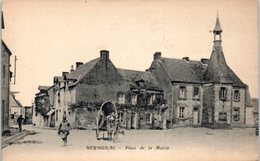 44 - HERBIGNAC -- Place De La Mairie - Herbignac