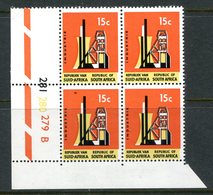 South Africa 1964-72 Re-drawn Definitives - RSA Wmk. Tete-beche - 15c Industry Control Block MNH (SG B248) - Unused Stamps