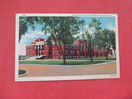 Agriculture College Gymnasium   Fargo    North Dakota >      Ref. 3082 - Fargo