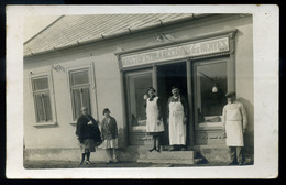 ZAGYVAPÁLFALVA 1929. Kristóf Gyula Mészáros és Hentes üzlete, Ritka Fotós Képeslap  /  ZAGYVAPÁLFALVA 1929 Gyula Kristóf - Hungary