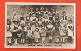 YSK-03 Moutier, Bazar De L'Hopital En Avril 1920, Carte Photo De Fillettes En Costumes, Trachten.Non Circulé. - Moutier