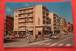 Marina Di Andora Savona Nuovo Centro Con Distributore Benzian Shell 1970 - Andere Städte