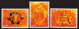 Russia 2004, Treasures Of Russia, Famous Amber Room Stolen By Nazi Germany, Scott # 6841-43 Corners !,LUXE MNH** (OR) - Nuevos