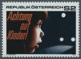 Österreich: 1971. Verkehrssicherheit "Kind Im Straßenverkehr" Mit Abart "Farbe Grün Stark Nach Links - Sonstige & Ohne Zuordnung