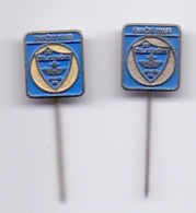 2 Pins Pin Badge Wrestling Club Zeljeznicar Sarajevo Bosnia Yugoslavia - Lotta