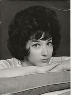 PHOTO CHANTEUSE ITALO-BELGE -" PATRICIA CARLI "ANNEE 1964 - Famous People