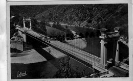 42 - PERTUISET- LE PONT SUSPENDU SUR LA LOIRE - ENVIRONS SAINT ETIENNE FIRMINY-CARTE PHOTO 1953 - Autres & Non Classés