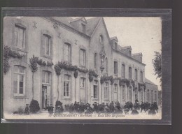 Cpa  De Questembert ( Morbian ) école Libre Des Garçons Animation écolier  .Carte Rare  !!! - Questembert