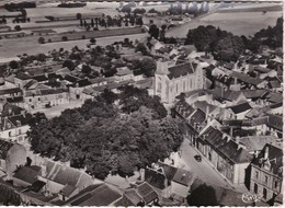 SAINT-GERVAIS-TROIS-CLOCHERS - La Place Avec L'Eglise, La Poste Et L'Hôtel De Ville - CPSM GF Timbrée 1958 - Saint Gervais Les Trois Clochers