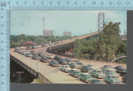 CPM - Canada Ontario - The Ambassador Bridge, Animated Many Old Cars, Used In 1972 - Carte Postale Postcard - Windsor