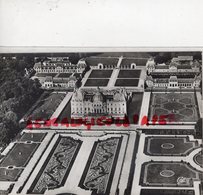 77-  VAUX LE VICOMTE LE CHATEAU  VUE AERIENNE CLICHE ROBERT DURANDAUD - Vaux Le Vicomte