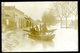 Cpa Carte Photo Inondations Barques      YN23 - Überschwemmungen