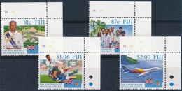 ** 1995 25 éves A Függetlenség ívsarki Sor Mi 741-744 - Sonstige & Ohne Zuordnung