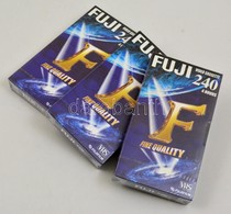 3 Db Bontatlan Fuji VHS Videó Kazetta, 240 Percesek - Otros & Sin Clasificación