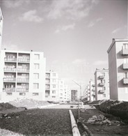 Cca 1975 Kecskemét, Várostörténeti Felvételek (Leninváros, Széchenyi Város), 21 Db Vintage Negatív, 6x6 Cm - Otros & Sin Clasificación