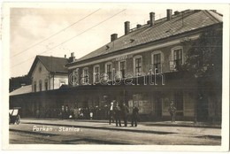 T2 Párkány, Parkan, Stúrovo; Stanica / Vasútállomás, Vasutasok / Bahnhof / Railway Station, Railwaymen - Non Classés