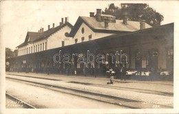 T2 Ruttka, Vrútky; Stanica / Vasútállomás, étterem. Kiadja L. Kramer / Bahnhof / Railway Station, Restaurant - Non Classificati