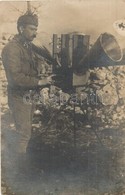 ** T2 Osztrák-magyar Katona Lehallgató Készülékkel / WWI Austro-Hungarian K.u.K. Soldier With Listening Device. Photo - Zonder Classificatie