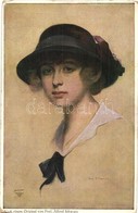 ** T2 Lady With Hat, S: Alfred Schwartz - Ohne Zuordnung