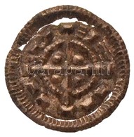 1131-1141. Denár Ag 'II. Béla' (0,3g) T:2-,3 Két Nagy Rep.
Hungary 1131-1141. Denar Ag 'Bela II' (0,3g) C:VF,F Two Large - Non Classificati