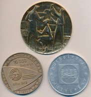 1970. 'Hűtőgépgyár - Jászberény / Milliomodik' Al Emlékérem (65mm) + 'SZIM BKG 10.000 Eszterga' Br Emlékérem (64mm) + Vi - Non Classificati