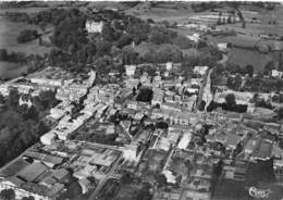 Mirambeau - Vue Aérienne Sur La Ville Et Le Château - Mirambeau