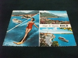 PIN UP GIOVANE DONNA  MENTRE FA SCI NAUTICO VEDUTE LAGO DI GARDA SALO' NAVE SHIP TRAGHETTO - Wasserski