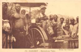 Benin - Dahomey - Ethnic / 23 - Batouala En Visite - Benin