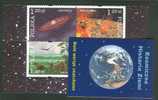 POLAND 2004 COSMIC HISTORY OF EARTH  Booklet  MNH - Cuadernillos
