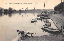 Mantes La Jolie       78      Bords De Seine Et Laveuse     (voir Scan) - Mantes La Jolie