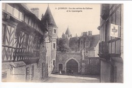 9 - JOSSELIN - Une Des Entrées Du Château Et La Conciergerie - Josselin