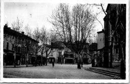 69 BRIGNAIS - La Place - Brignais