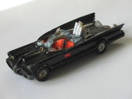 Très Célebre CORGI TOYS -BATMAN -- Made In GT Britain - BATMOBILE - Corgi Toys